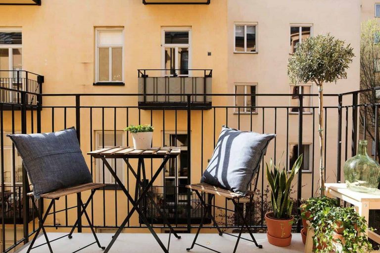 The Best Balcony Decorations Styles2