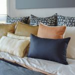What To Consider When Buying Bedroom Sofa Pillow1.1